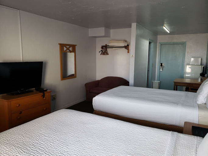 Bedroom 3, Topaz Motel, Flagler
