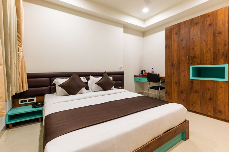 Bedroom 3, The Grand Shaurya, Indore