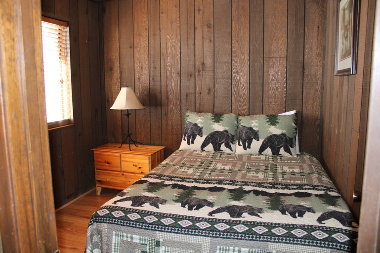 Edelweiss Resort and Restaurant, Apache