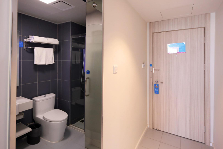 Bathroom 3, Hanting Hotel Guangzhou Tianpingjia Metro Station, Guangzhou