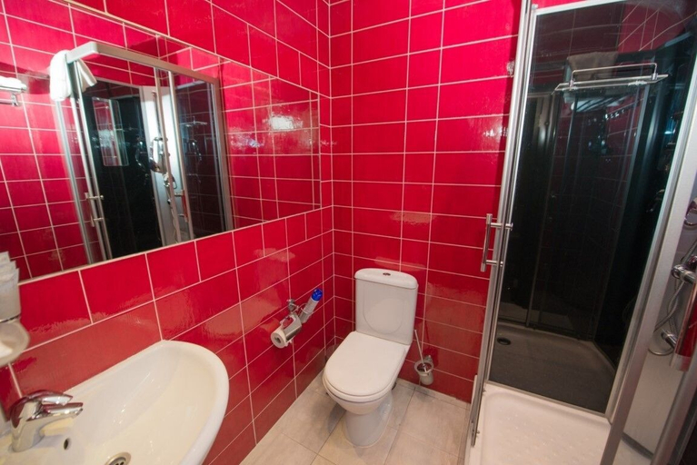 Bathroom 3, Krasnaya Gora Boutique Hotel, Sergiev Posad