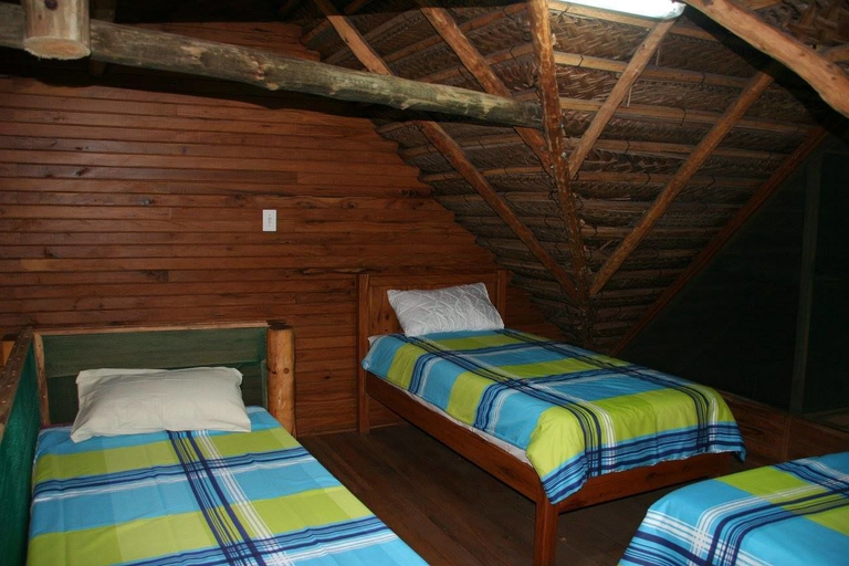 Bedroom 2, Linga Linga, Morrumbene