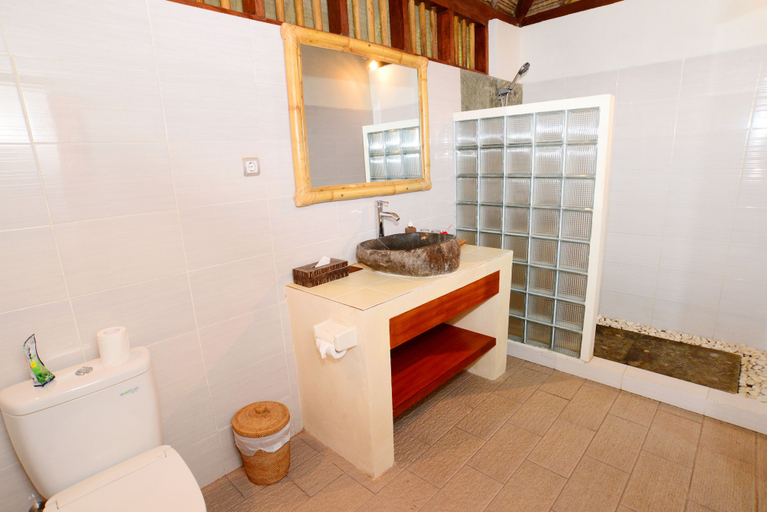 Bathroom 4, Mama Bella's Retreat, Lombok