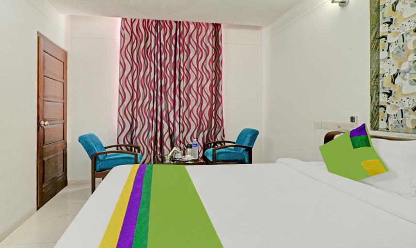 Bedroom 27