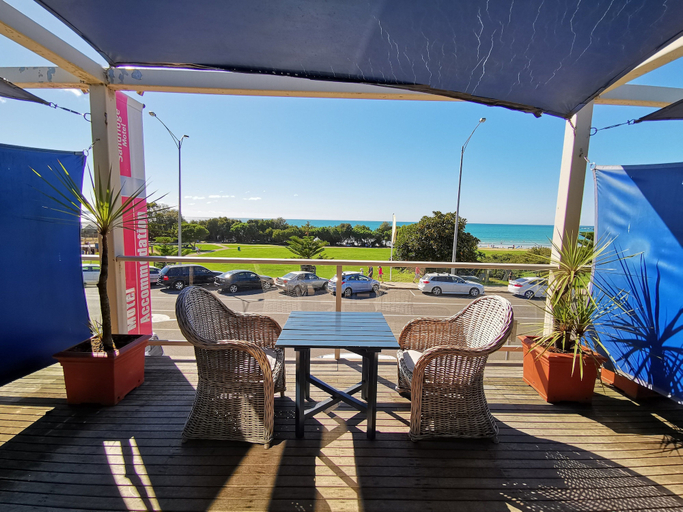 Food & Drinks 4, Sandridge Motel, Surf Coast - West