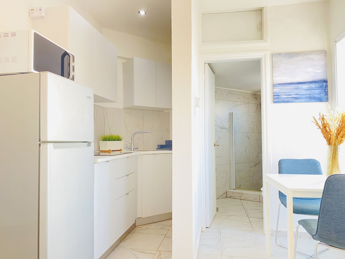 Others 4, Phaedrus Living Luxury Flat Lighthouse75