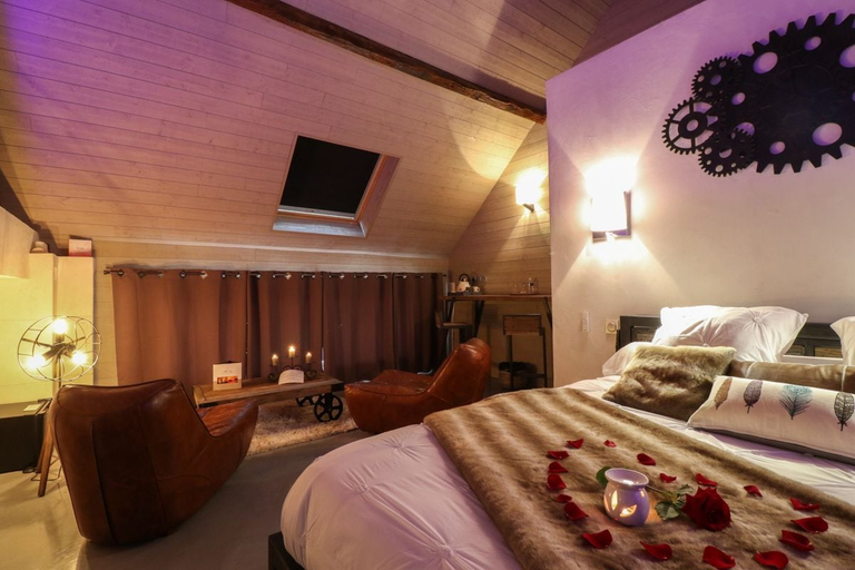 Bedroom 3, Abri Cosy, Gard