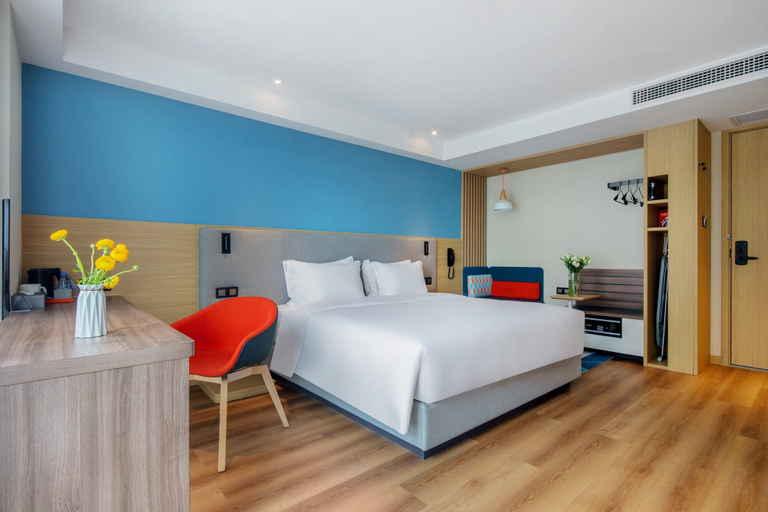 Bedroom 3, Holiday Inn Express CHANGSHA SHENGFU by IHG, Changsha