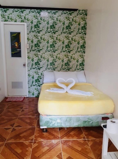 Bedroom 2, Rob and Fred's Resort, Malay