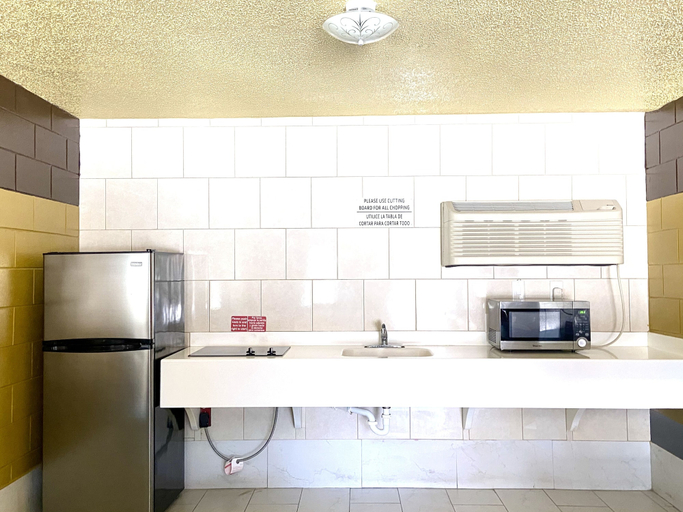 Others 5, Savannah Inn and Suites, Chatham