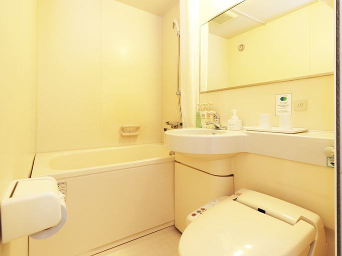 Bathroom 4, Chisun Inn Yokohama Tsuzuki, Yokohama