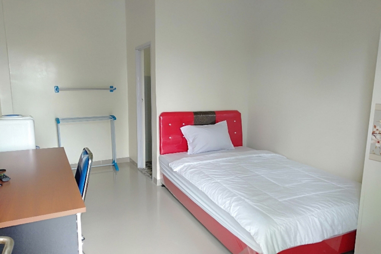 Bedroom 1, Hotel O Wisma Hana Hani, South Lampung