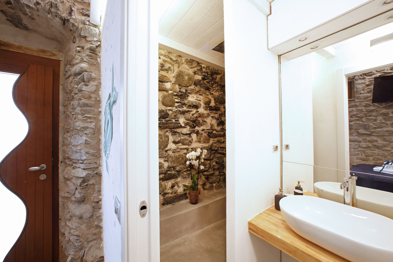 Bathroom 4, Arpaiu - Odeyo Sas, La Spezia