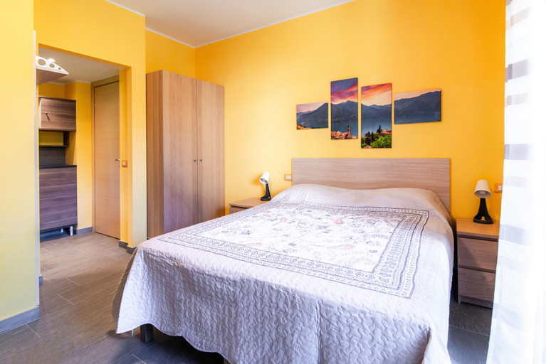 Bedroom 3, Casa Livio - Rooms and studios, Como