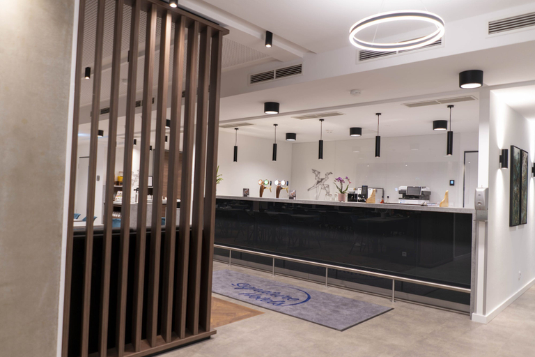 Others 2, Signature Hotel Skarv, Pinneberg