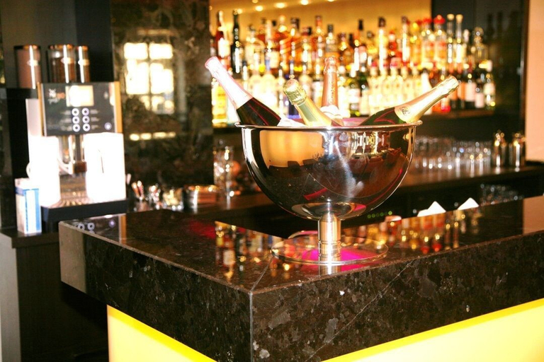 Food & Drinks 5, Favor Hotel Königsallee, Düsseldorf