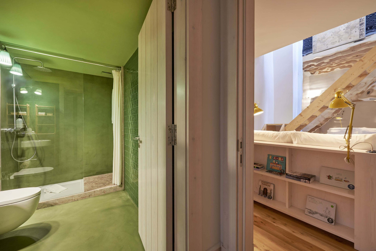 Bathroom 4, Cais Urban Lodge, Lisbon