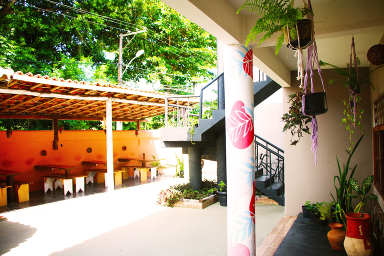 Exterior & Views, Santo Hostel, Porto Seguro