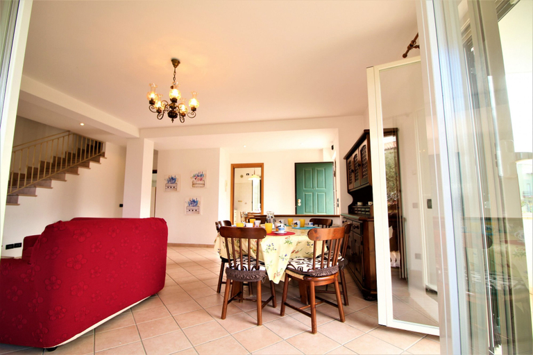 Others 4, Holidaycasa Villa Iolanda - Piu Spazio piu Privacy, Latina