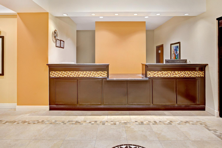 Scottish Inns & Suites, Harris