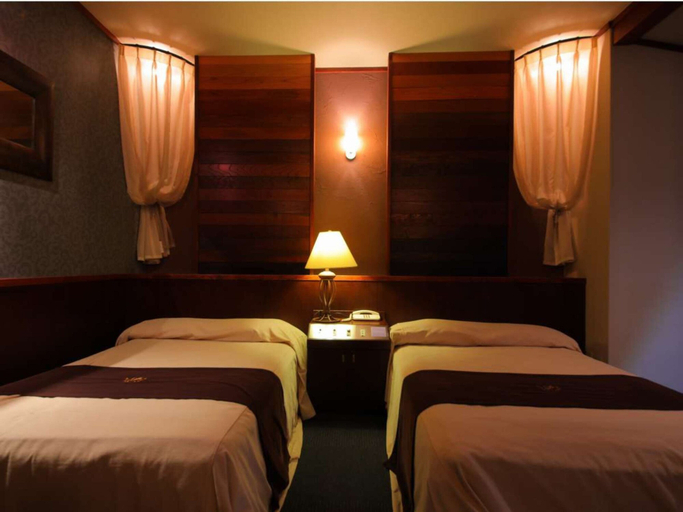 Bedroom 3, Hotel Beppu Pastoral, Beppu