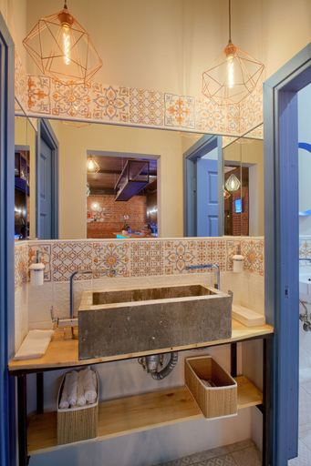 Bathroom 4, Golden Age Hotel, Sankt-Peterburg gorsovet