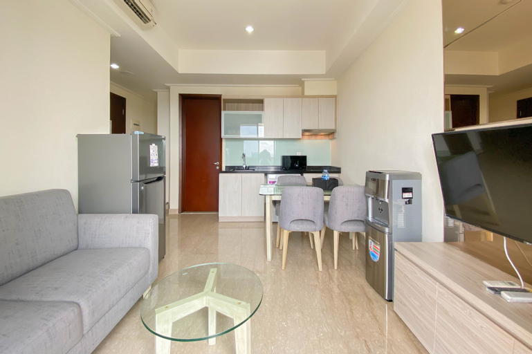 Exterior & Views 18
