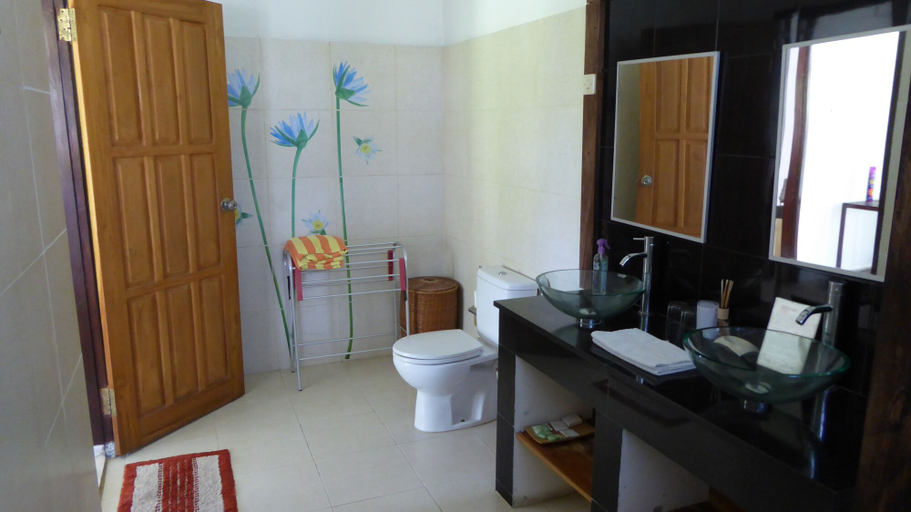 Bathroom 4, Villa Rumah Kita, Banyuwangi
