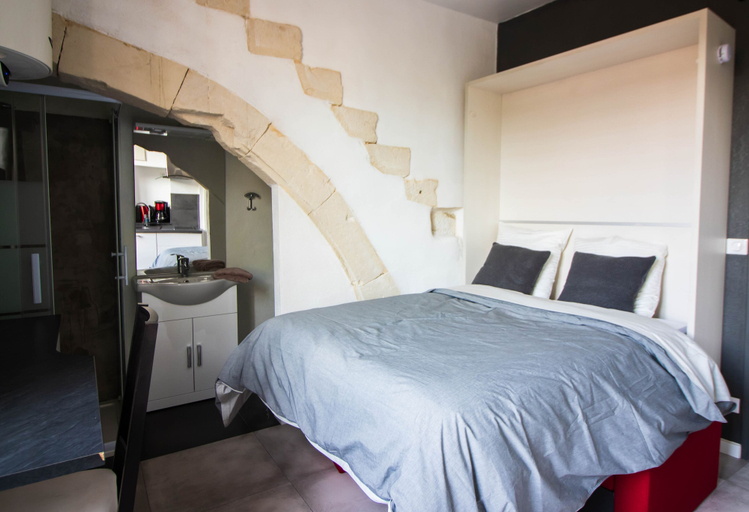 Bedroom 3, La Villa Tria Castella, Drôme