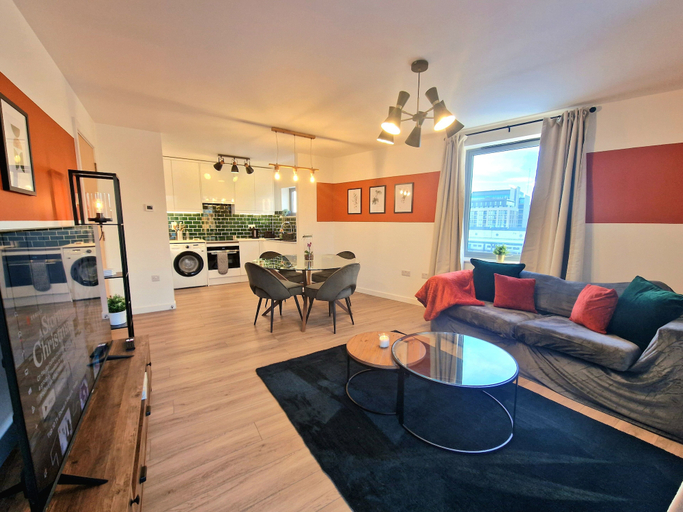 Others 3, Luxury Station Apartment, Cambridgeshire