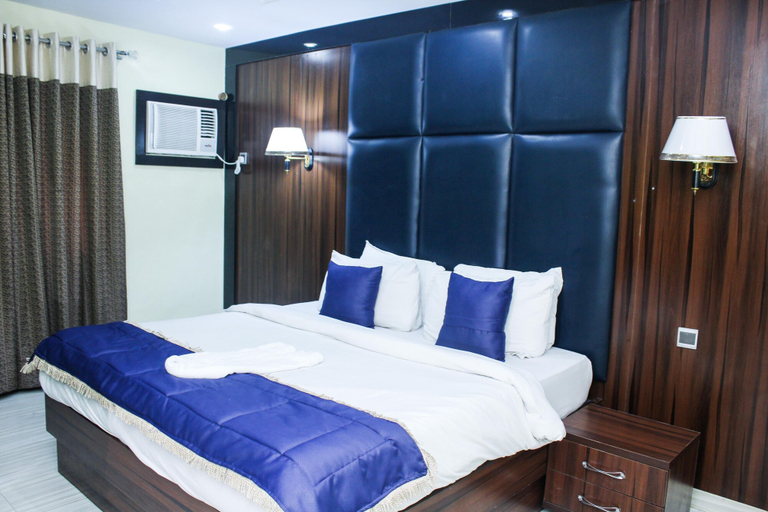 Bedroom 3, Six Diamond Hotel, Ikeja