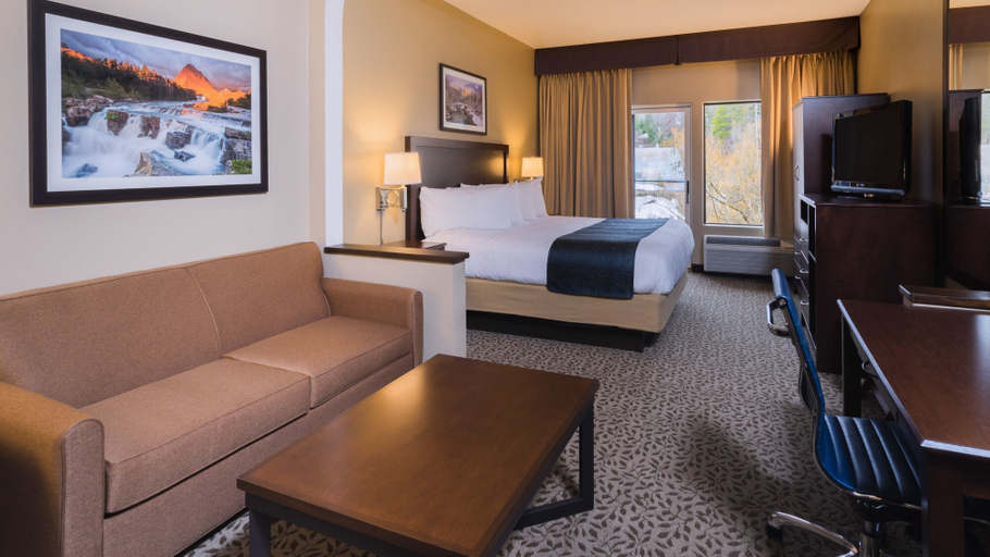 Bedroom 2, Whitefish Riverfront Hotel, Flathead