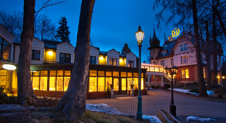 Exterior & Views 2, Hotel Szrenicowy Dwór, Jelenia Góra