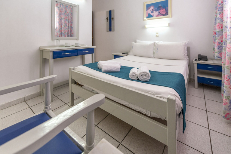 Bedroom 3, ROY Hotel, Attica