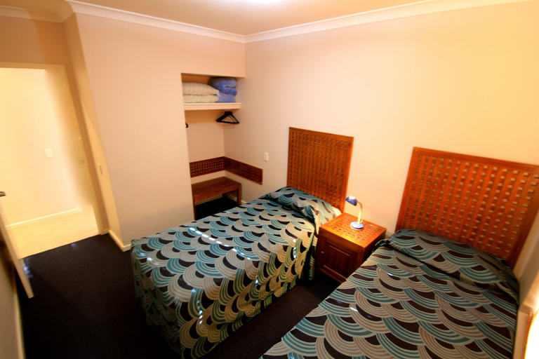Bedroom 3, Bunbury Apartment Motel, Bunbury