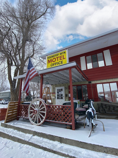 Exterior & Views 2, Roundtop Mountain Vista - Cabins and Motel, Hot Springs