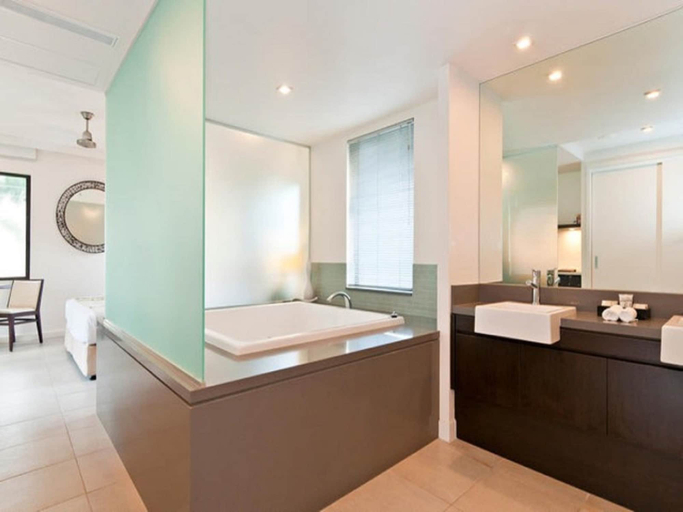 Bathroom 5, Luxury Apartments at Temple Resort and Spa Port Douglas, Douglas