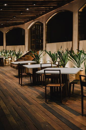 Food & Drinks 5, Nossa Hotel, Dist. Pochutla