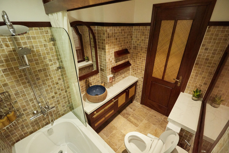 Bathroom 4, Camellia Residence Hanoi, Hai Bà Trưng
