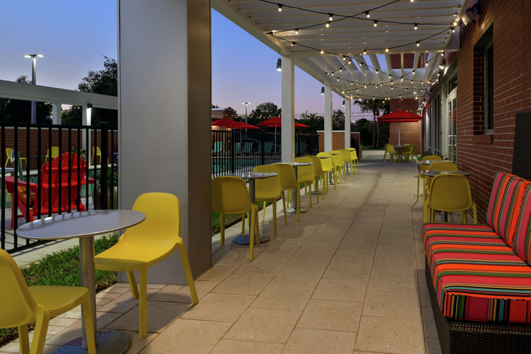 Food & Drinks 5, Home2 Suites by Hilton Orlando Near UCF, Orange