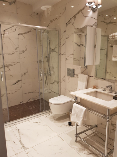 Bathroom 5, De Reve Galata, Beyoğlu