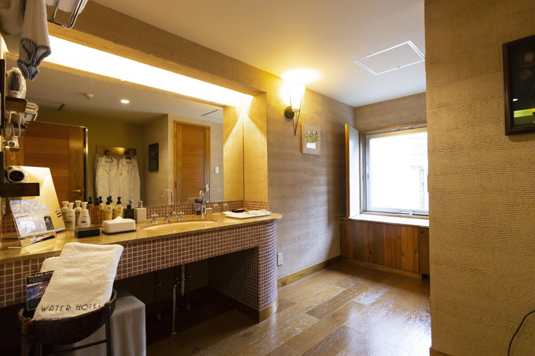 Food & Drinks 5, Water Hotel Cy - Adults Only, Machida