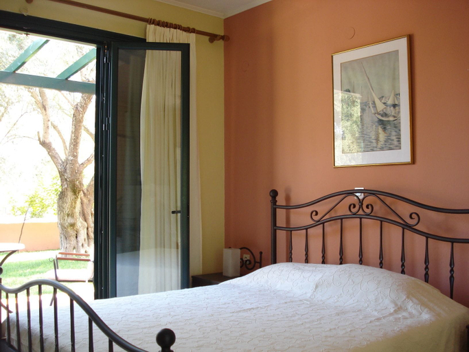 Bedroom 3, Ionian Breeze Studios, Ionian Islands