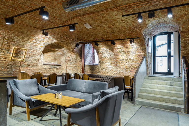 Food & Drinks 4, Red Brick Hotel, Central
