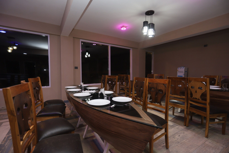 Food & Drinks 5, Hotel Smugglers, Kullu
