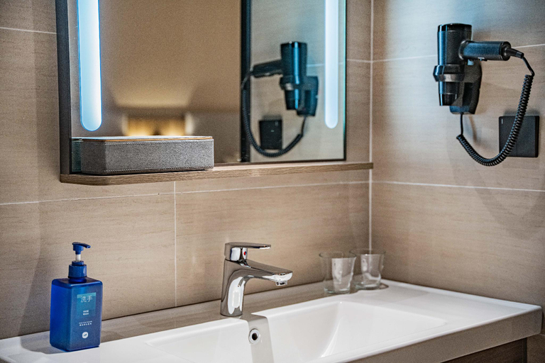 Bathroom 3, Hanting Hotel Nanchang Railway Station Jiefang West Road, Nanchang