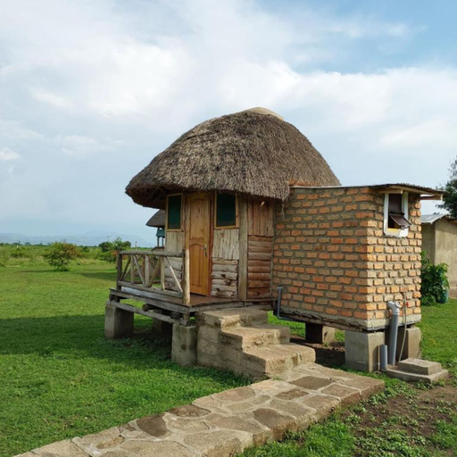 Exterior 5, Songbird Safari Lodge, Busongora