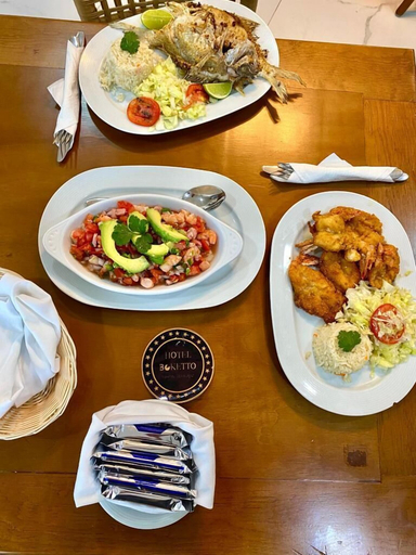 Food & Drinks, Hotel Boketto, Tamiahua