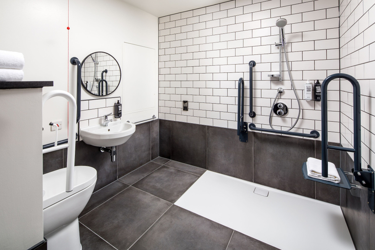 Bathroom 4, ibis London Sutton Point, London