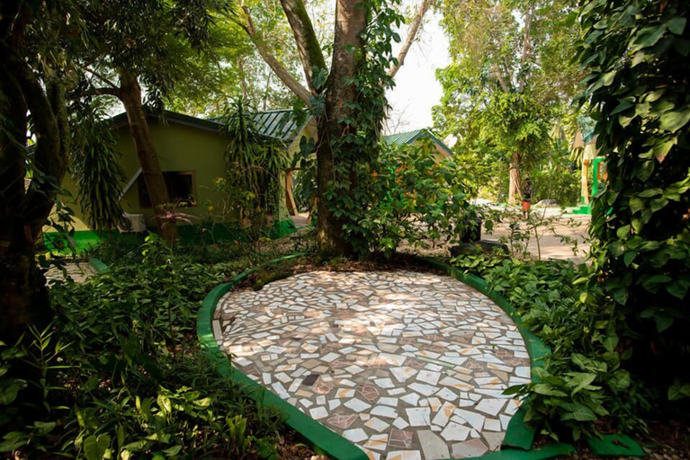 Others, K-archy Lodge, East Akim